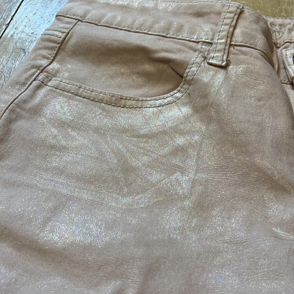 The Perfect Spring Jean - Picture 2 of 5